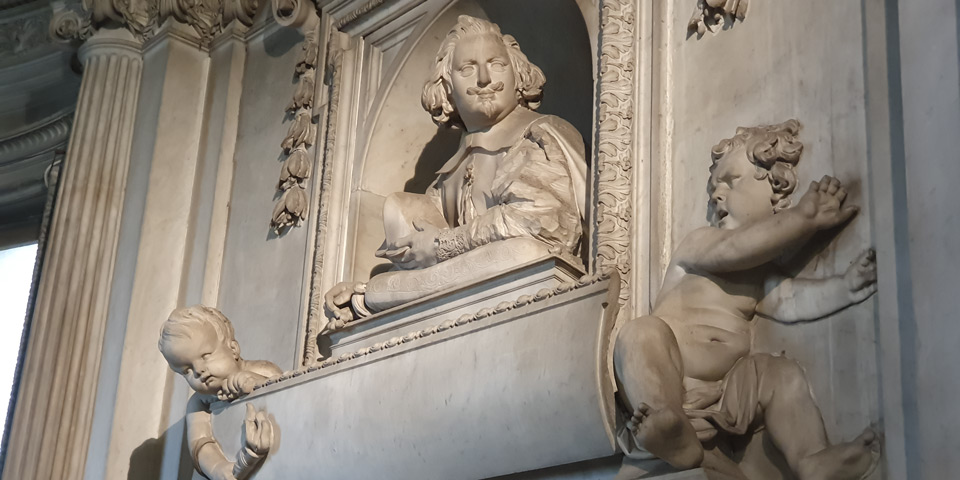 Grabmonument von Girolamo Raimondi in der Raimondi-Kapelle